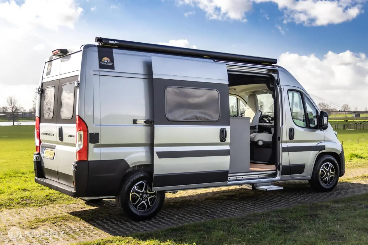 Buscamper Travel-Vans