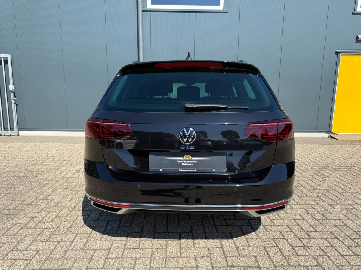 1.4 TSI PHEV GTE * AUTOMAAT * Parkeercamera * Massage * Keyless *