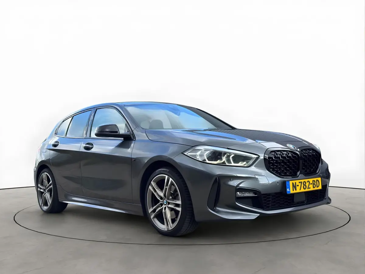 118i 140PK Automaat M-Sport Camera Virtual Stuurverwarming