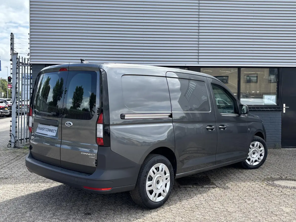1.5 EcoBoost PHEV L2 Trend | Laadschot met Ruit | Ruit in achterdeuren | Apple carplay | Android Auto |