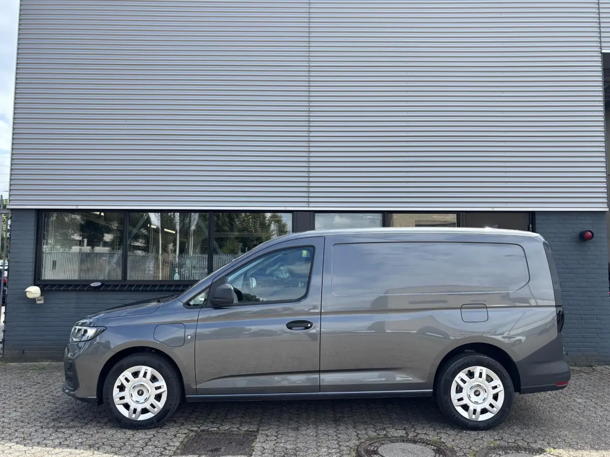 1.5 EcoBoost PHEV L2 Trend | Laadschot met Ruit | Ruit in achterdeuren | Apple carplay | Android Auto |