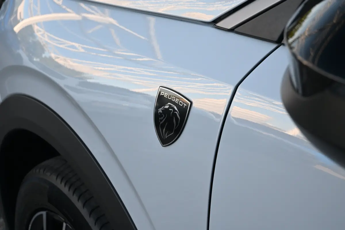 1.2 Hybrid 145 GT | Adaptief Cruise Control  | Keyless-Entry | Stuur/Stoelverwarming | Apple Carplay & Android Auto | Full Led |