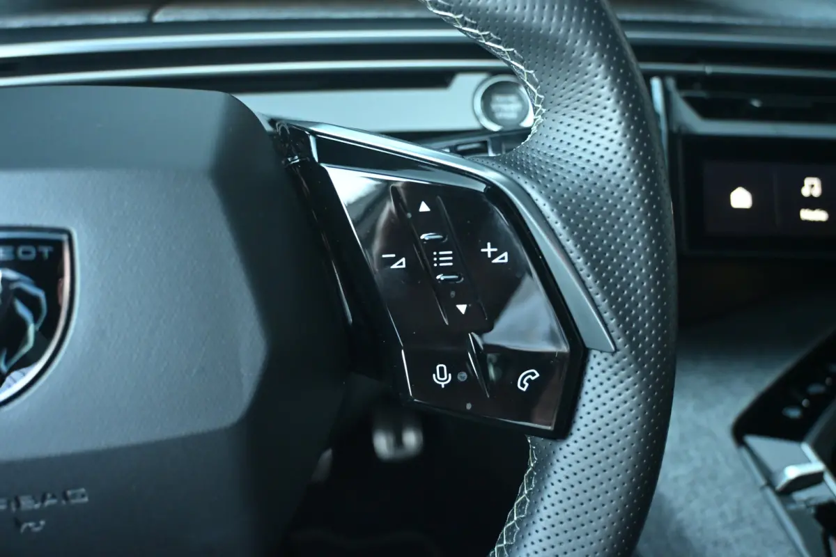 1.2 Hybrid 145 GT | Adaptief Cruise Control  | Keyless-Entry | Stuur/Stoelverwarming | Apple Carplay & Android Auto | Full Led |