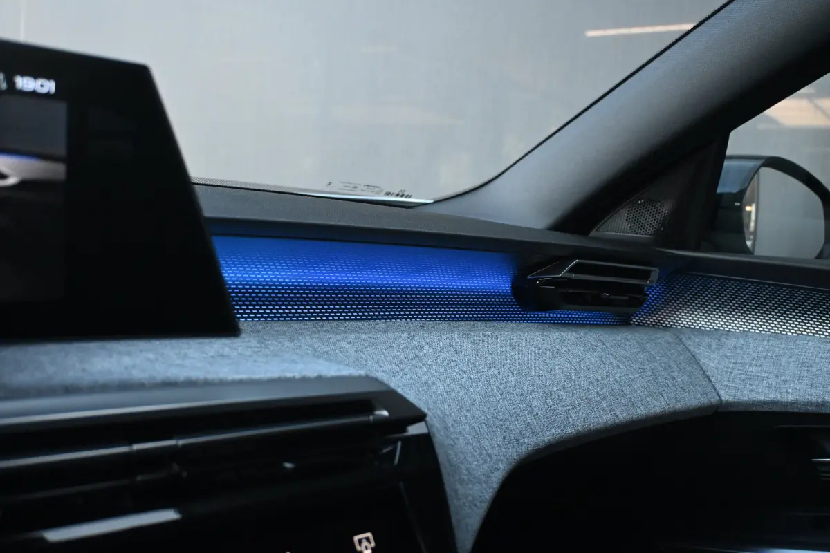 1.2 Hybrid 145 GT | Adaptief Cruise Control  | Keyless-Entry | Stuur/Stoelverwarming | Apple Carplay & Android Auto | Full Led |
