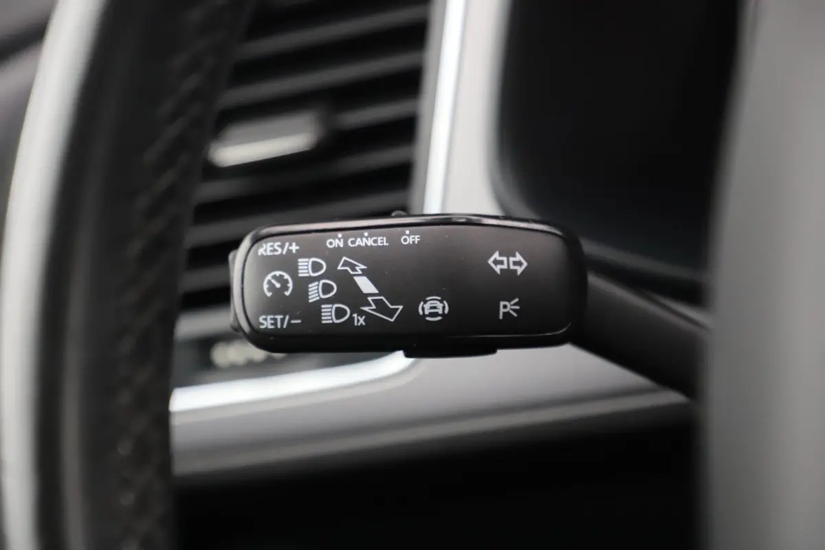 1.5 TSI Style Ultimate Edition 131PK Beats Audio Navigatie Carplay Android Stoelverwarming Clima Cruise Control