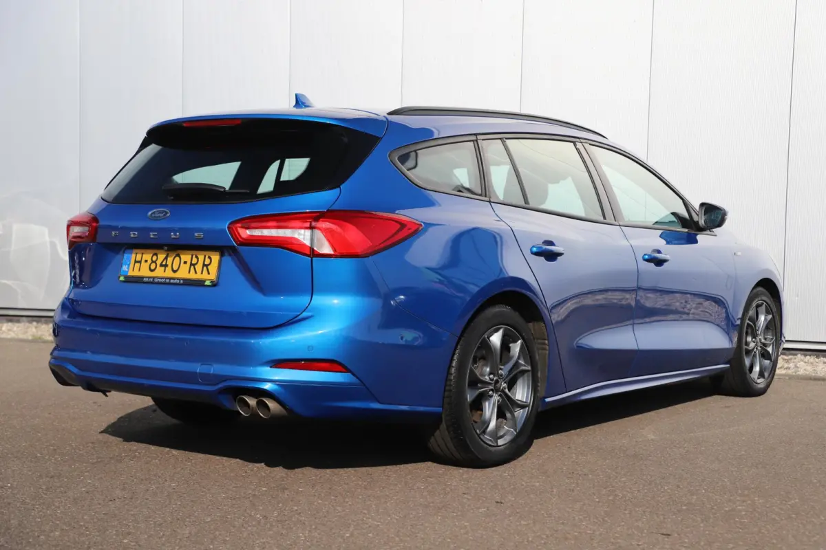 1.0 EcoBoost ST Line Business Navigatie Achteruitrijcamera Winter Pakket Stuur & Stoelverwarming B&O Audio