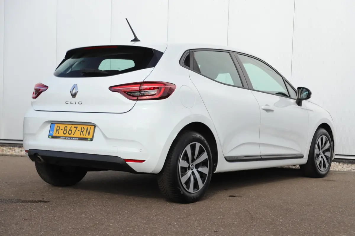 1.0 TCe 90 Equilibre Navigatie Carplay Android Climate Cruise Control Rijstrooksensor Parkeersensor All-season banden!