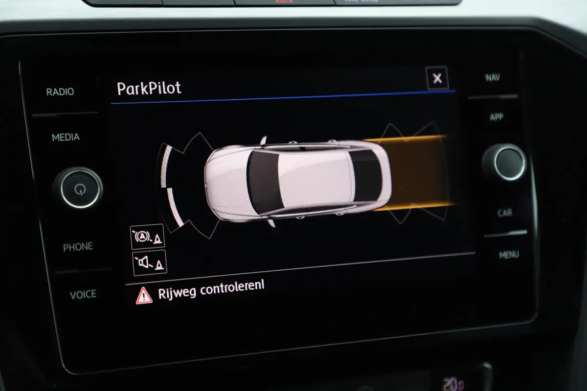 2.0 TDI DSG Automaat 150PK Navigatie Adaptive Cruise Lane Assist Parkeersensoren