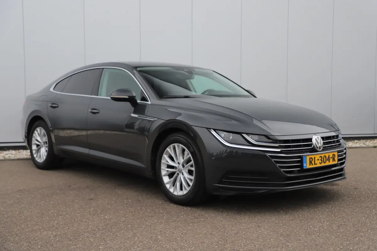 2.0 TDI DSG Automaat 150PK Navigatie Adaptive Cruise Lane Assist Parkeersensoren