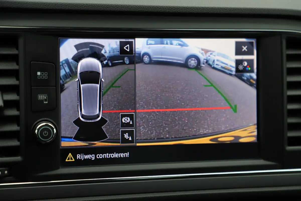 1.0 TSI Style Ultimate Edition Virtual Cockpit Full LED Beats Audio Navigatie Achteruitrijcamera Carplay Android Clima Stoelverwarming Cruise Control Lane Assist