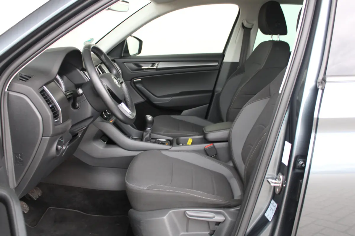 1.5 TSI Ambition Business | Apple Carplay/ Android Auto | Cruise control | LED koplampen | Climate control | Stoelverwarming |