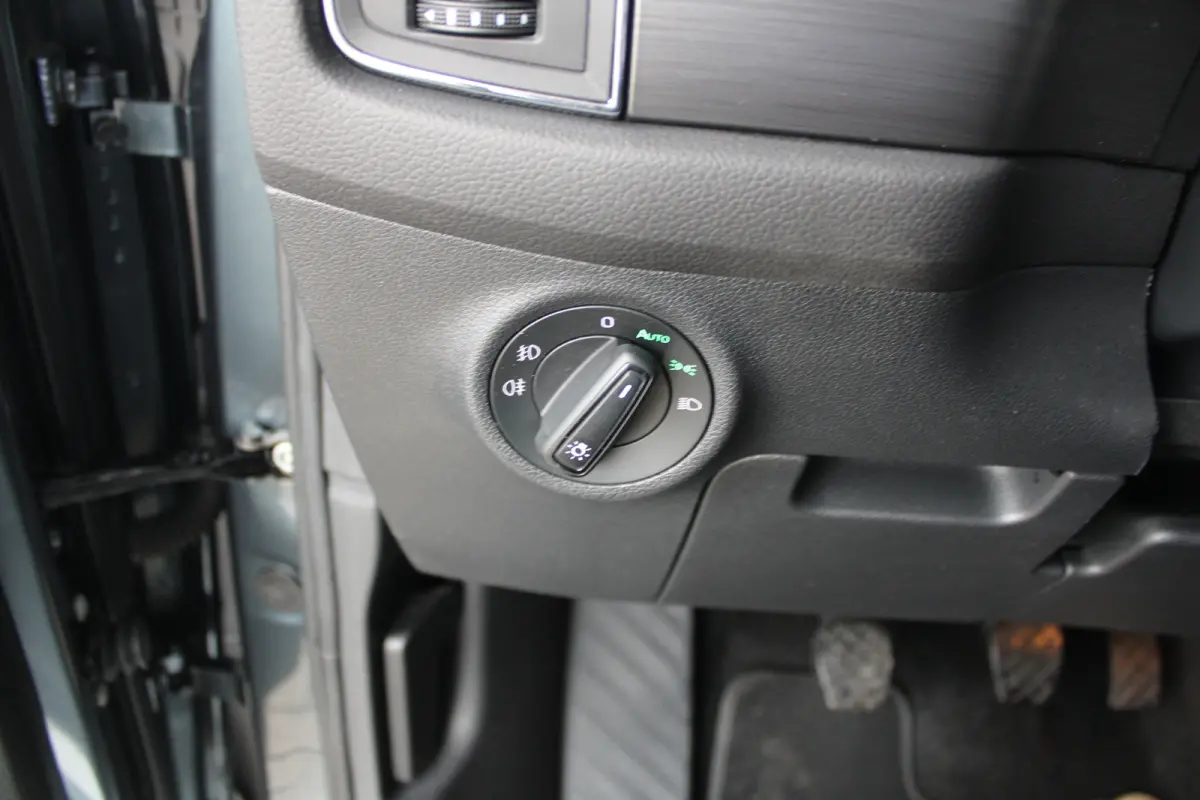 1.5 TSI Ambition Business | Apple Carplay/ Android Auto | Cruise control | LED koplampen | Climate control | Stoelverwarming |