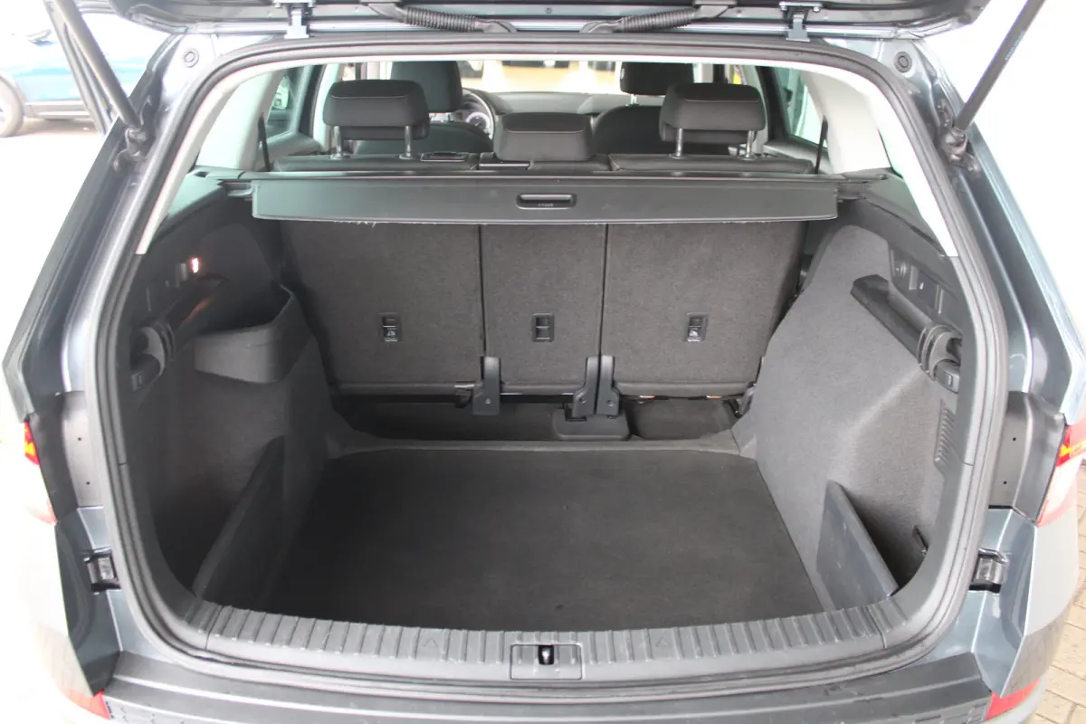 1.5 TSI Ambition Business | Apple Carplay/ Android Auto | Cruise control | LED koplampen | Climate control | Stoelverwarming |
