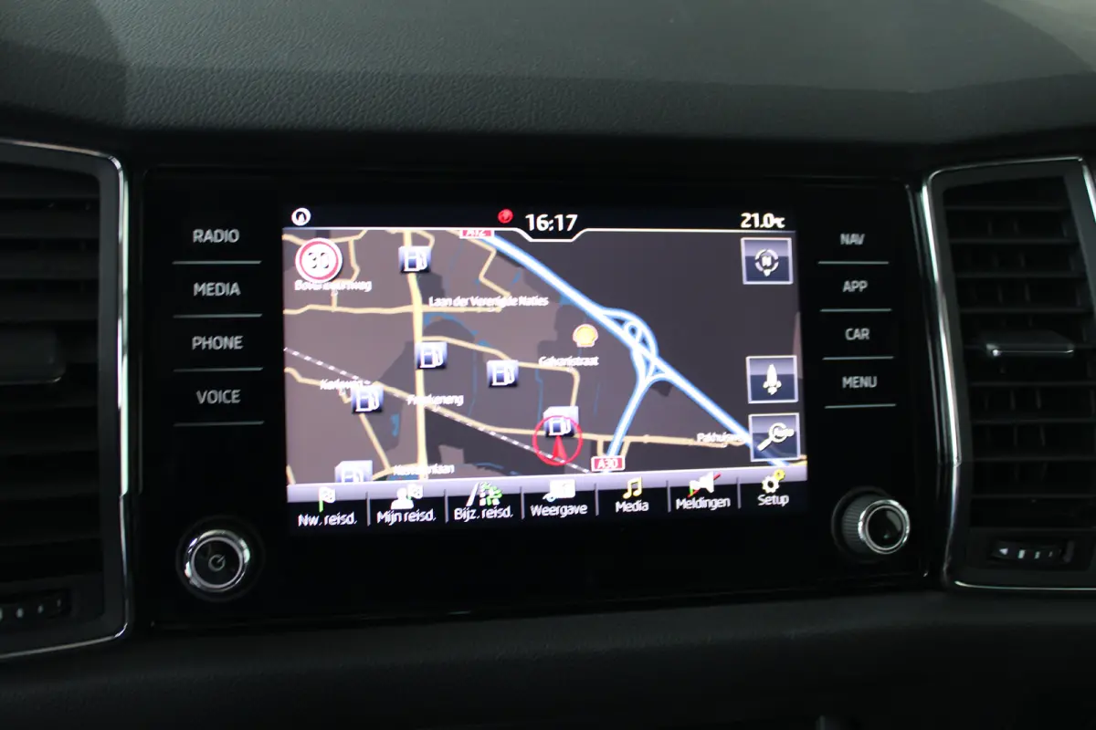 1.5 TSI Ambition Business | Apple Carplay/ Android Auto | Cruise control | LED koplampen | Climate control | Stoelverwarming |