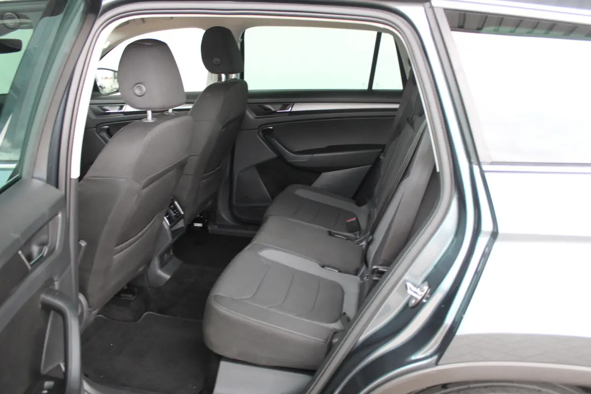 1.5 TSI Ambition Business | Apple Carplay/ Android Auto | Cruise control | LED koplampen | Climate control | Stoelverwarming |