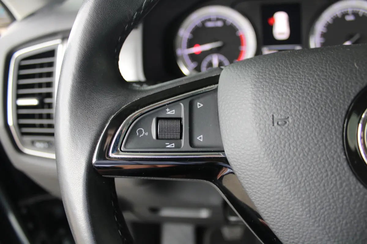 1.5 TSI Ambition Business | Apple Carplay/ Android Auto | Cruise control | LED koplampen | Climate control | Stoelverwarming |