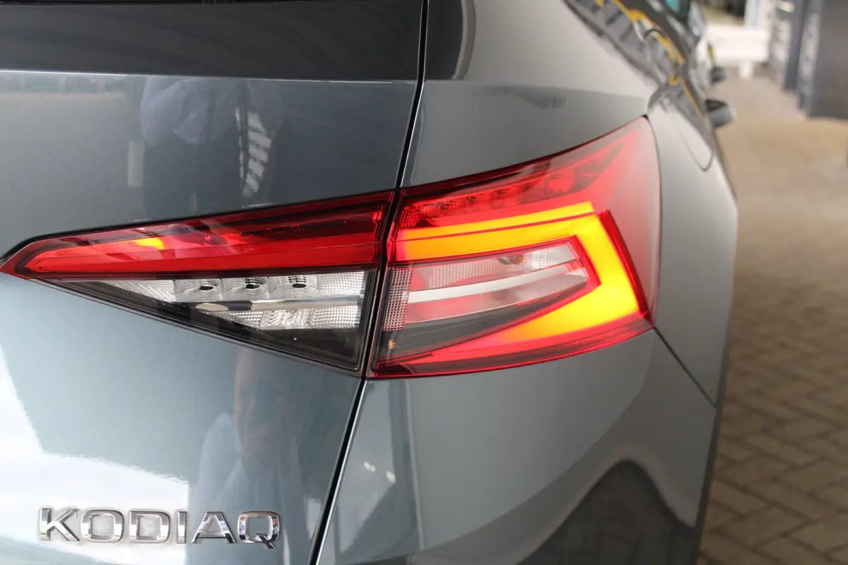 1.5 TSI Ambition Business | Apple Carplay/ Android Auto | Cruise control | LED koplampen | Climate control | Stoelverwarming |