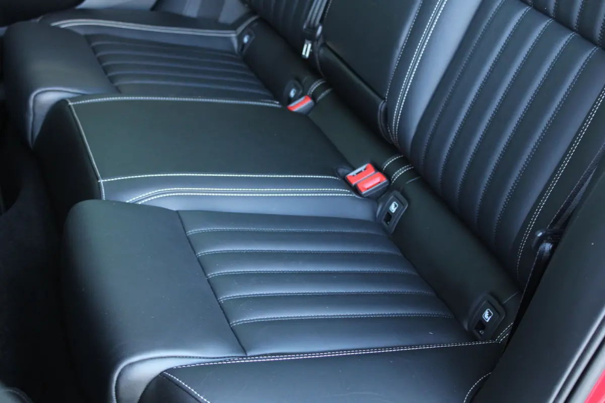 1.4 TSI iV Laurin & Klement | SOH 97%| Schuif-kanteldak | LED Matrix | Lederen bekleding | Memory seats |