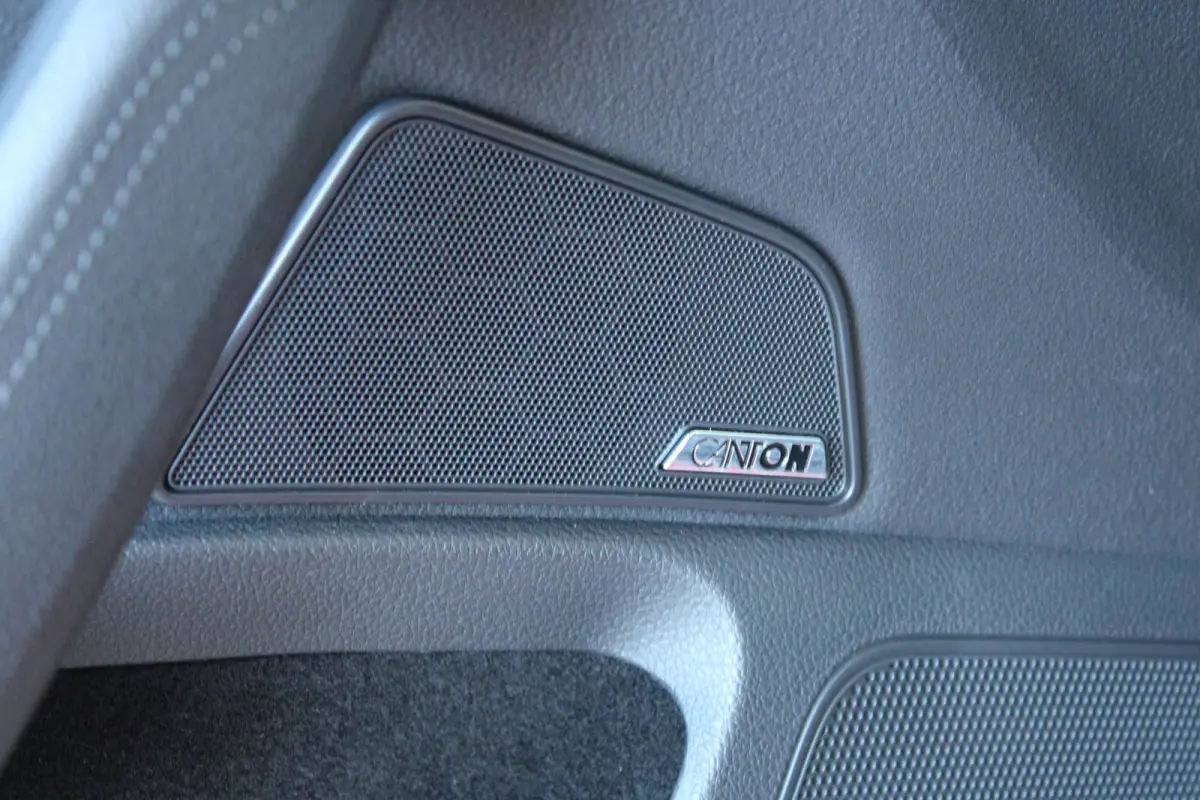 1.4 TSI iV Laurin & Klement | SOH 97%| Schuif-kanteldak | LED Matrix | Lederen bekleding | Memory seats |