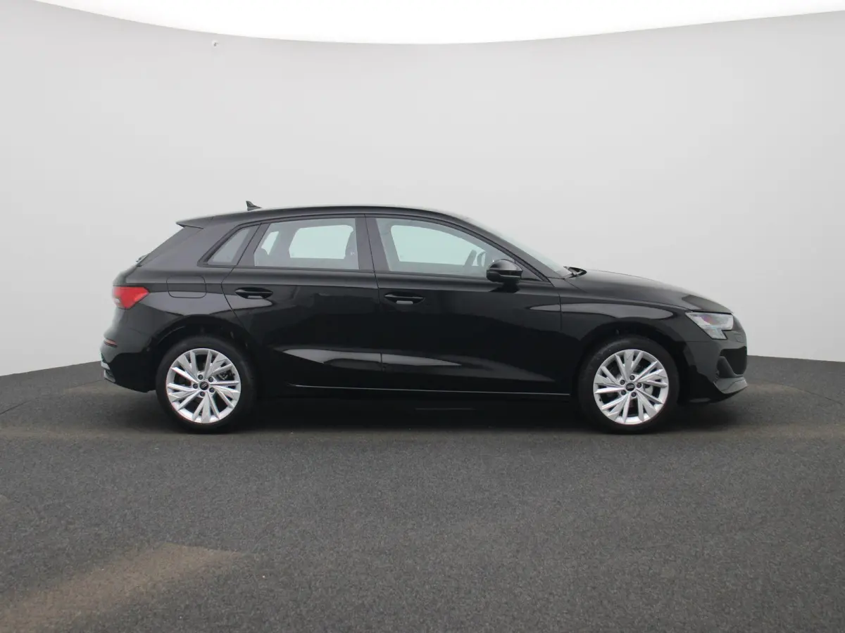 30 TFSI Pro Line 116 PK | Automaat | Audi Drive Select | Apple Carplay/Android Auto | Stoelverwarming | Bestuurdersstoel elekr. verstelbaar | Apple Carplay/Andriod Auto | 17" LM-Velgen | Par