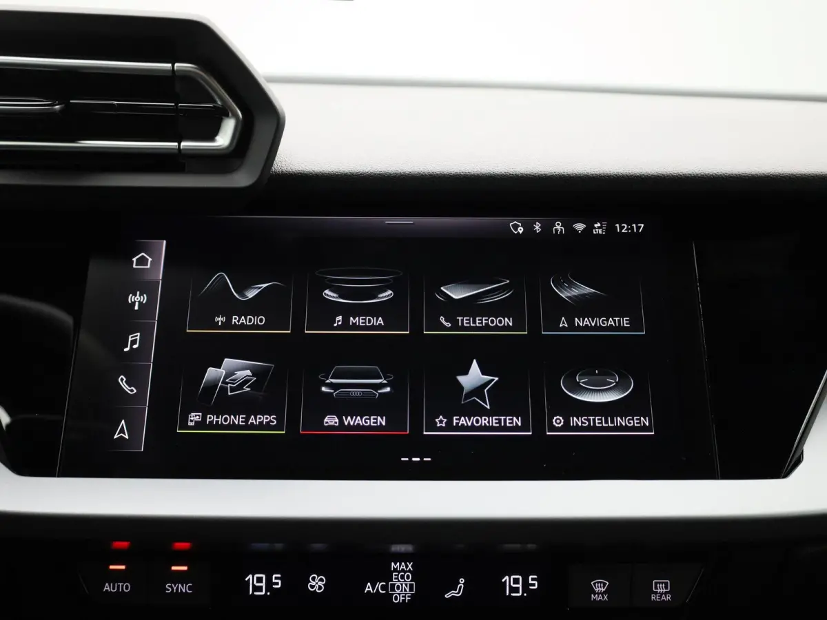 30 TFSI Pro Line 116 PK | Automaat | Audi Drive Select | Apple Carplay/Android Auto | Stoelverwarming | Bestuurdersstoel elekr. verstelbaar | Apple Carplay/Andriod Auto | 17" LM-Velgen | Par