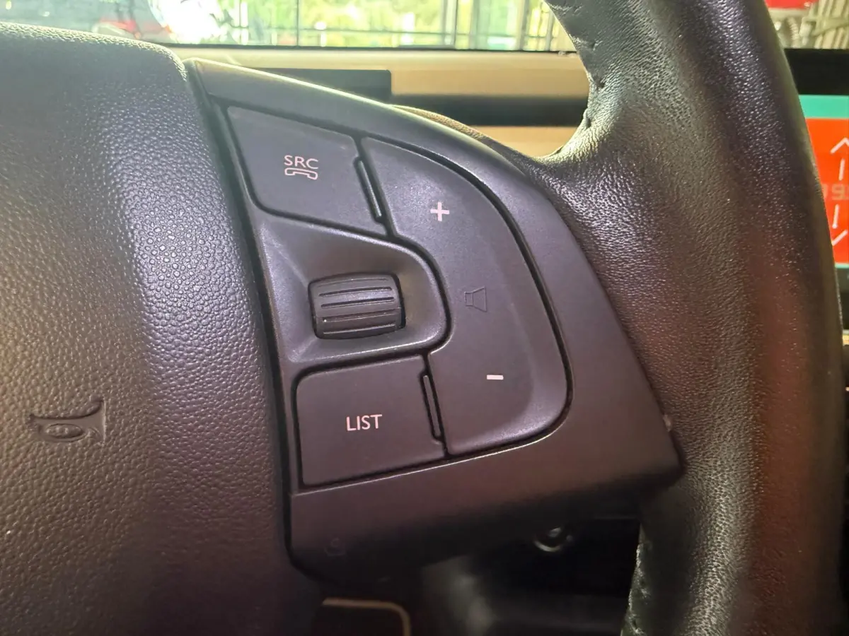 1.2 PureTech Shine Keyless camera trekhaak