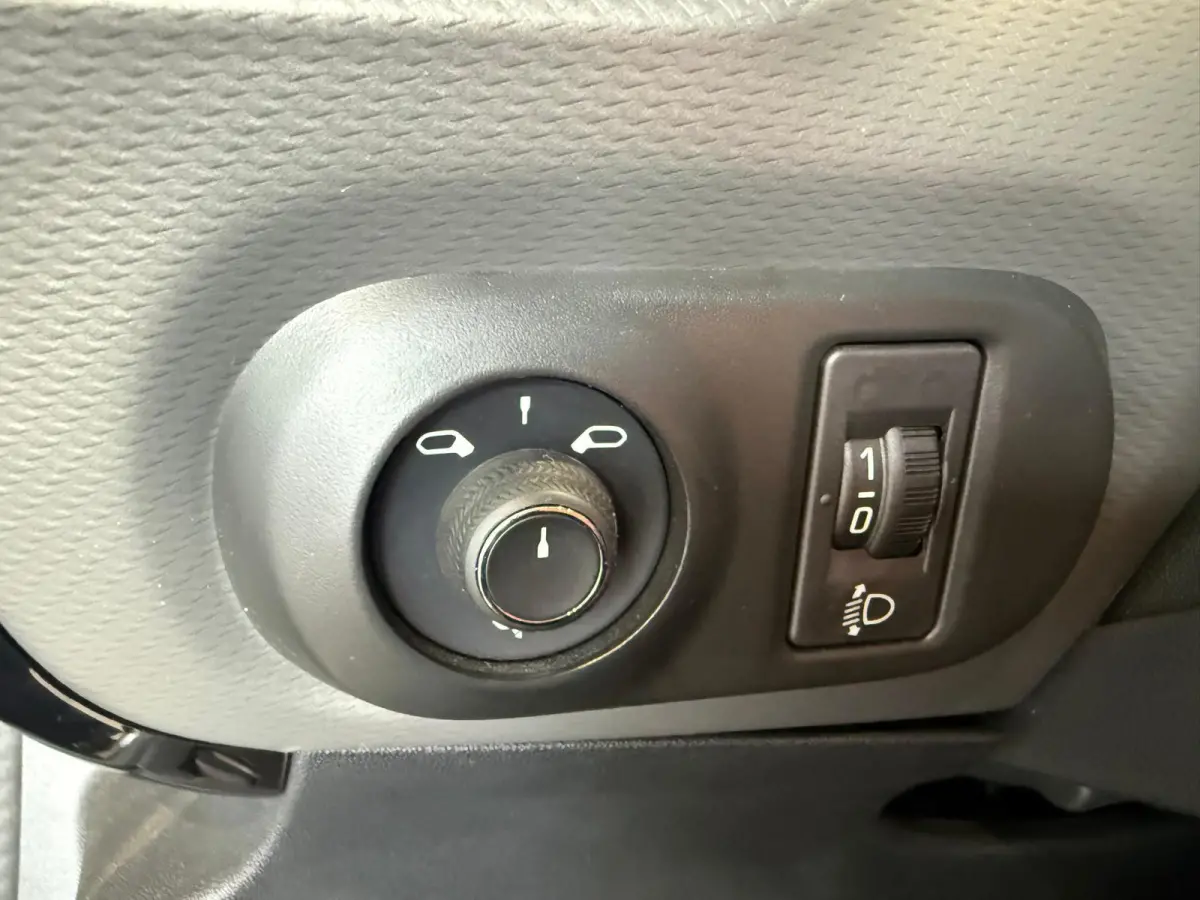 1.2 PureTech Shine Keyless camera trekhaak