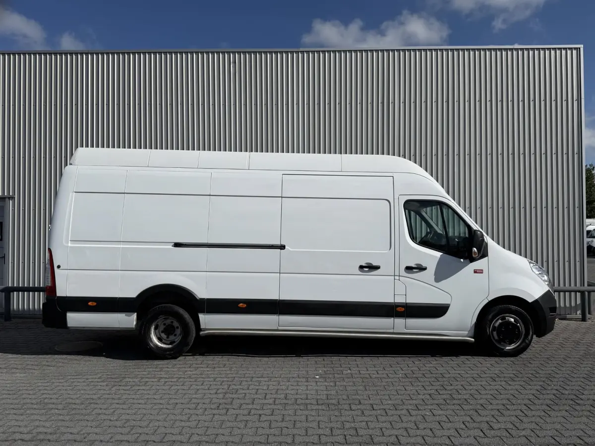 T35 2.3 dCi L4H3 DL*A/C*CRUISE*3-P*HAAK*3500KG*