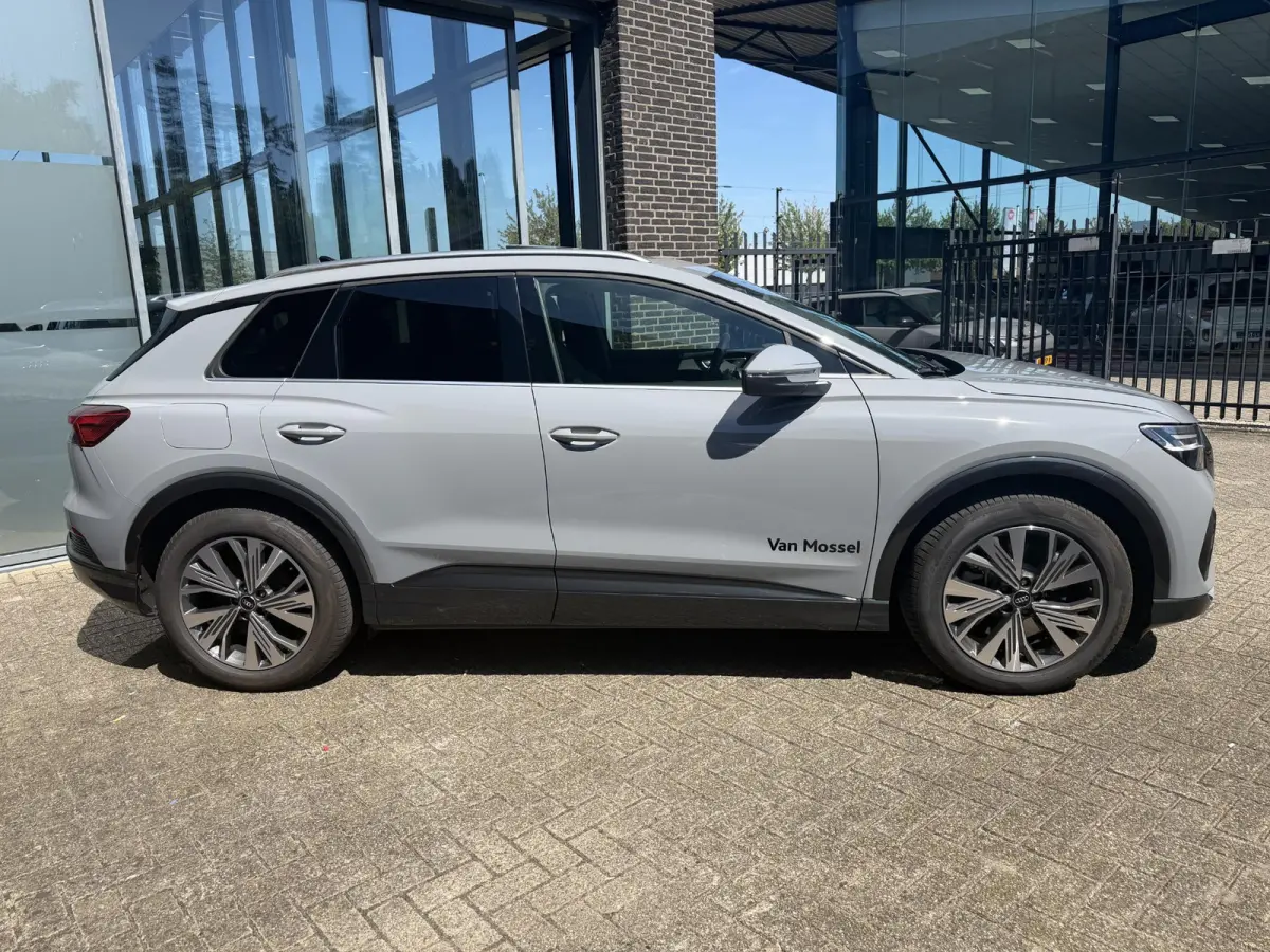 45 quattro S Edition Competition 82 kWh 286 PK | S-Line | Navigatie | Climate Control | Stoelverwarming | Cruise Control | Achteruitrijcamera | Parkeersensoren | Trekhaak | Panoramadak | Ele