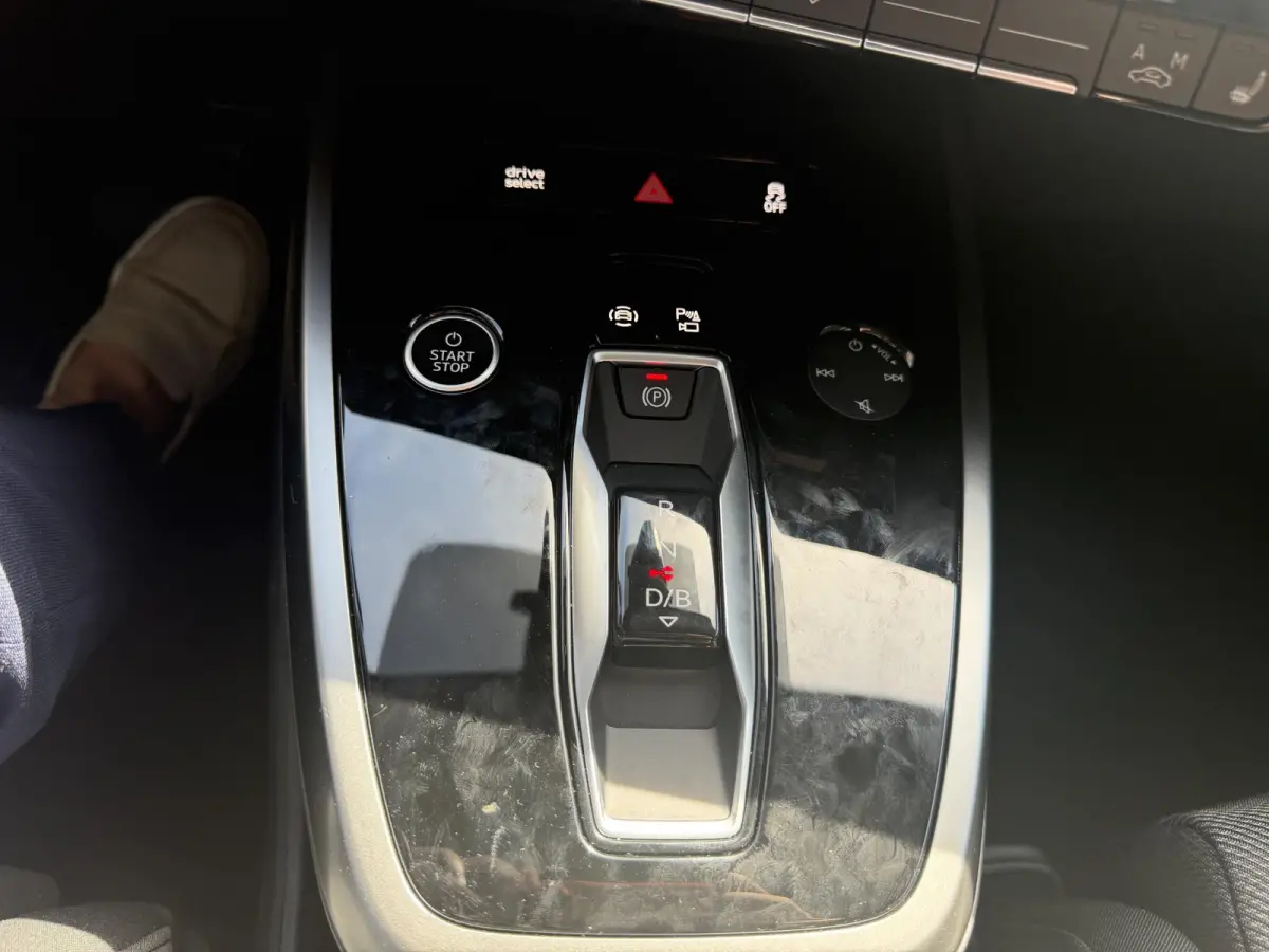 45 quattro S Edition Competition 82 kWh 286 PK | S-Line | Navigatie | Climate Control | Stoelverwarming | Cruise Control | Achteruitrijcamera | Parkeersensoren | Trekhaak | Panoramadak | Ele