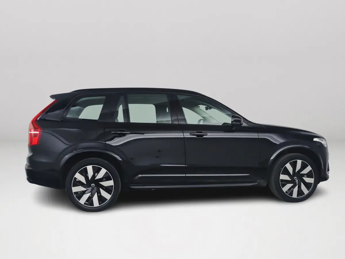 T8 Recharge AWD Ultimate Dark | Panoramadak | Parkeercamera | Harman Kardon | Head-up display | Stoel- en Stuurverwarming | Keyless