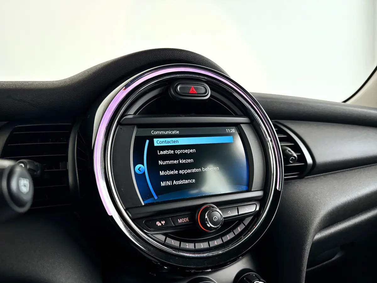 1.5 One First | Park assist | Airco | Cruise control