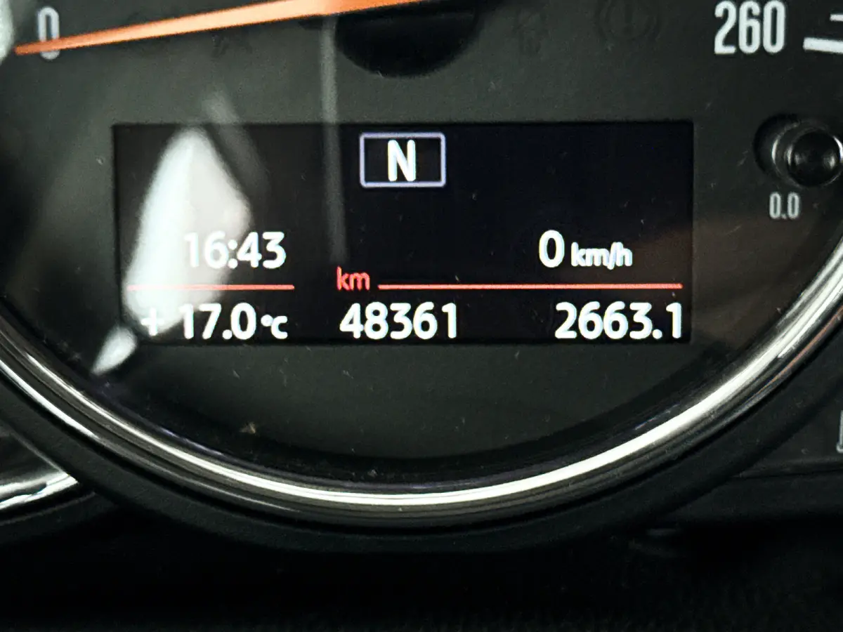 1.5 One First | Park assist | Airco | Cruise control