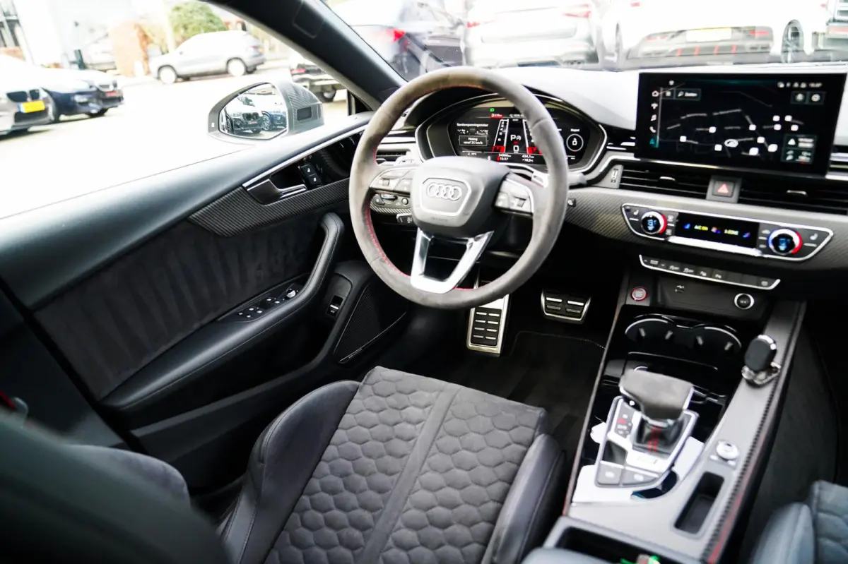 2.9 TFSI RS 5 Quattro Competition Plus | Kuipstoelen | Keramisch | Carbon | Nieuwstaat | HuD | Bang&Olufsen |