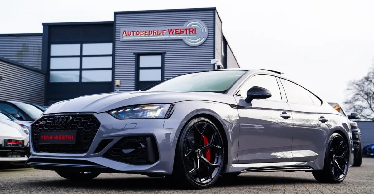 2.9 TFSI RS 5 Quattro Competition Plus | Kuipstoelen | Keramisch | Carbon | Nieuwstaat | HuD | Bang&Olufsen |