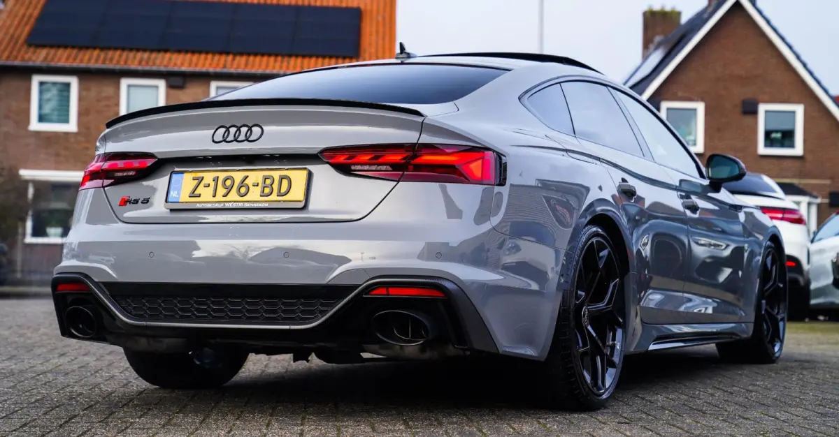 2.9 TFSI RS 5 Quattro Competition Plus | Kuipstoelen | Keramisch | Carbon | Nieuwstaat | HuD | Bang&Olufsen |