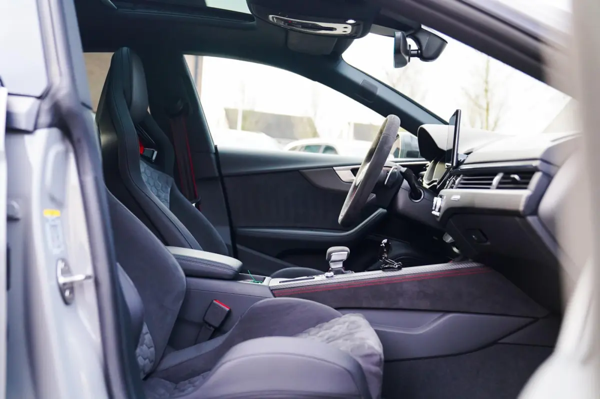 2.9 TFSI RS 5 Quattro Competition Plus | Kuipstoelen | Keramisch | Carbon | Nieuwstaat | HuD | Bang&Olufsen |
