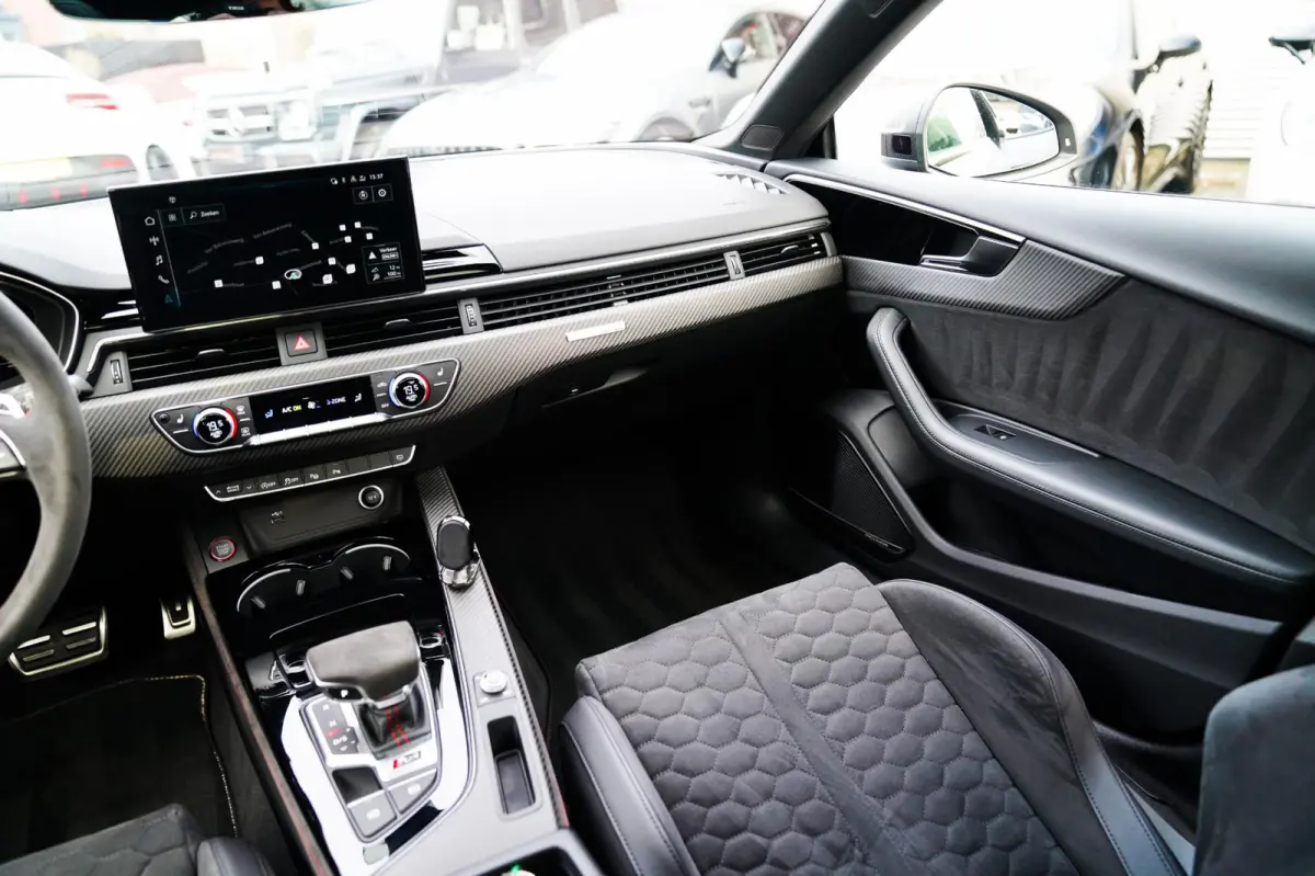 2.9 TFSI RS 5 Quattro Competition Plus | Kuipstoelen | Keramisch | Carbon | Nieuwstaat | HuD | Bang&Olufsen |