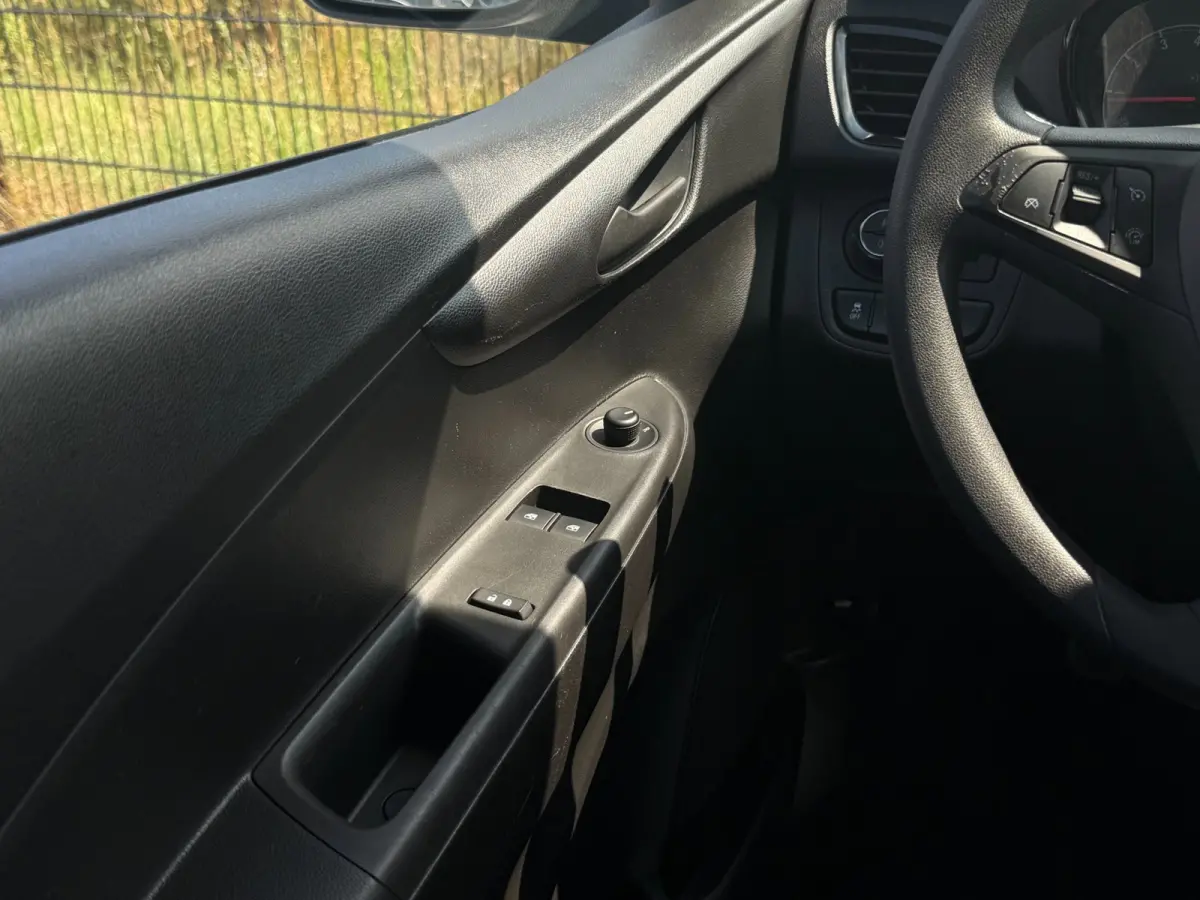 1.0 ecoFLEX Edition | Airco | Bluetooth | PDC | Cruise control