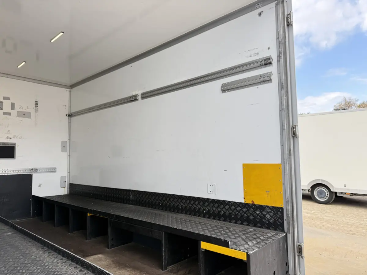 Plancher T35 2.3 DCI 150PK Lowliner Bakwagen Airco Cruise Control Camera Foodtruck Meubelbak Paardenwagen