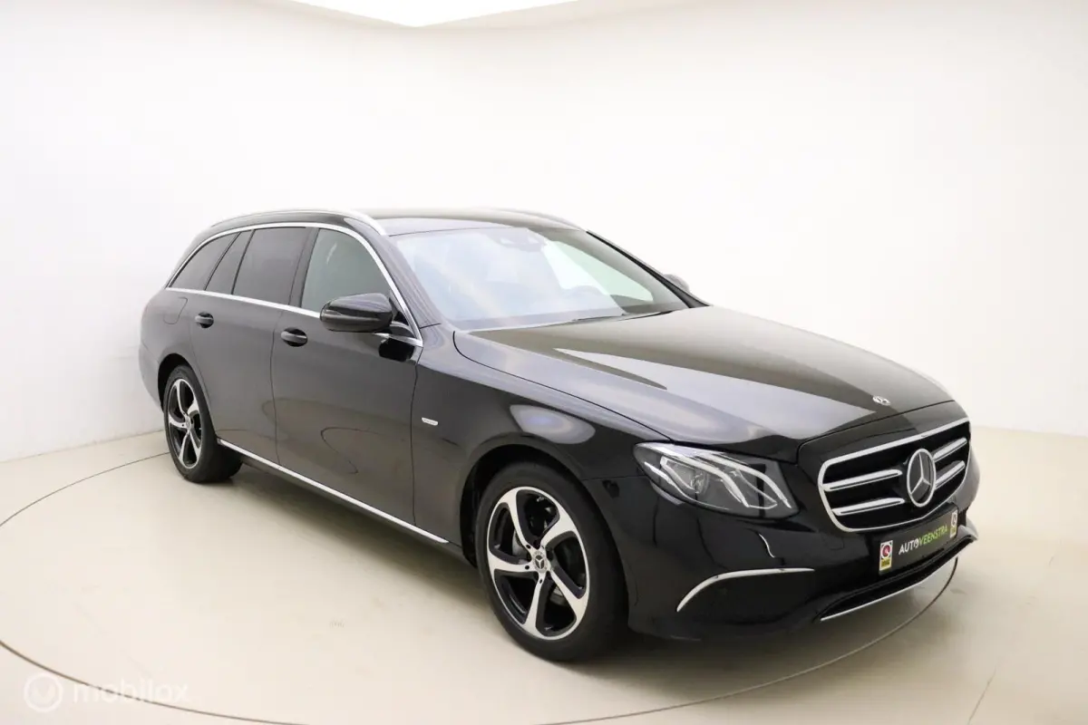 300 d Sport Edition|ADAPTIVE|TREKH