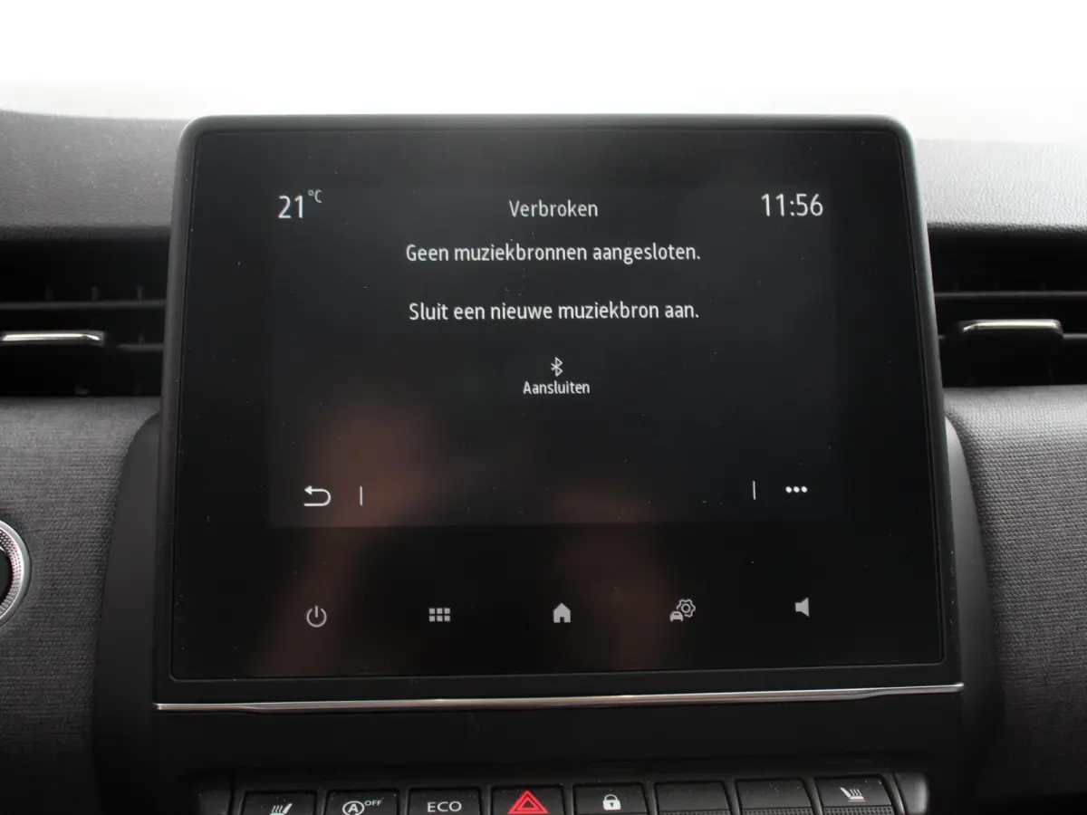 1.0 TCe 90 Evolution Climate control Cruise control Camera Parkeersensoren achter Verwarmde voorstoelen Stuurverwarming LED Trekhaak Apple Carplay/ Android Auto