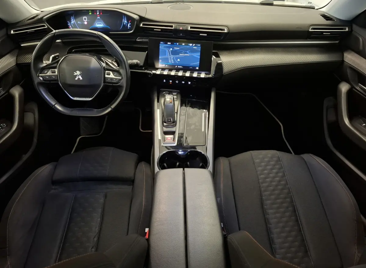 1.6 PureTech Blue Lease Active Schuif/kanteldak Camera Navi LED Mooi!