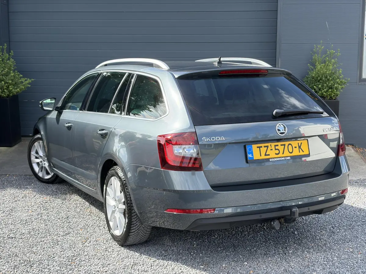 1.5 TSI Greentech Style Business 2e Eigenaar,Draadloze telefoonlader,Carplay,Camera,Navi,Trekhaak,150pk,Pdc V+A,Keyless,Clima,Cruise,Elekt.Stoel,Recent beurt gehad,N.A.P,Apk tot 07-2027