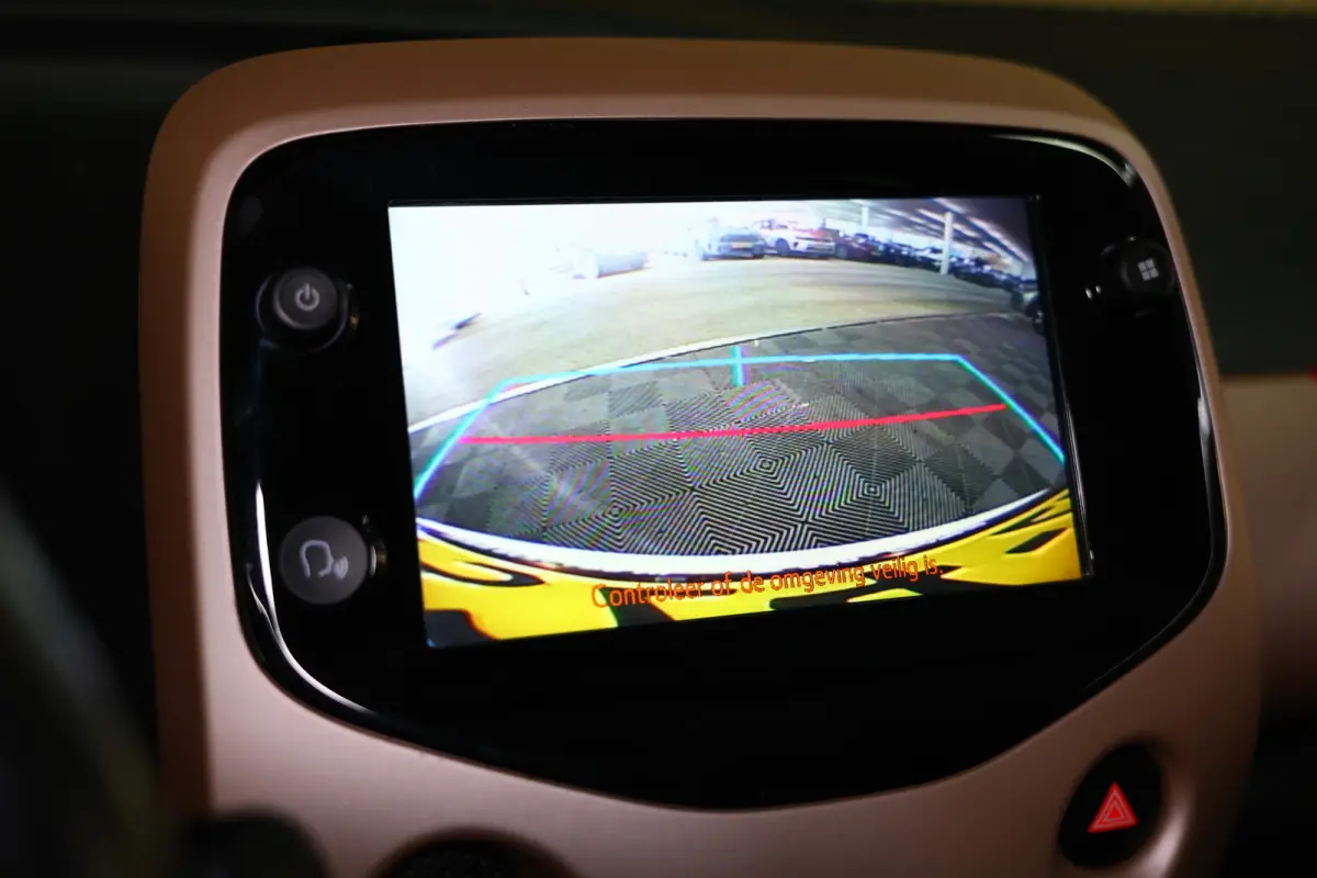 1.0 VTi Elle AVM CARPLAY NAVI CLIMA CAMERA CRUISE BT 2018