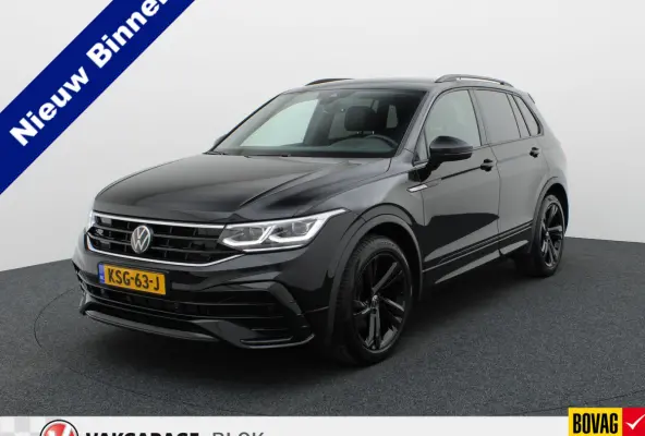 1.5 TSI R-Line Business | Black Style | Head Up | Keyless | IQ Light | Trekhaak wegkl. | Camera | Prijs Rijklaar!!