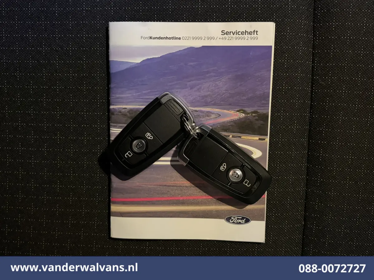 2.0 TDCI 136pk L1H1 Euro6 Airco | Camera | Navigatie | LED | Apple Carplay | Adaptieve Cruisecontrol Android Auto, Verwarmde voorruit, Stoelverwarming, Parkeersensoren, Bijrijdersbank, 2590k