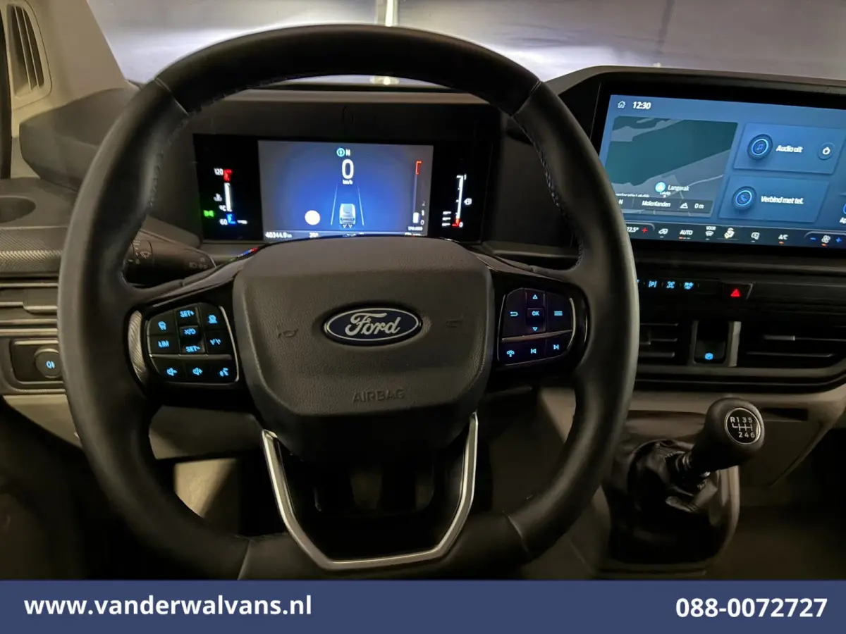 2.0 TDCI 136pk L1H1 Euro6 Airco | Camera | Navigatie | LED | Apple Carplay | Adaptieve Cruisecontrol Android Auto, Verwarmde voorruit, Stoelverwarming, Parkeersensoren, Bijrijdersbank, 2590k