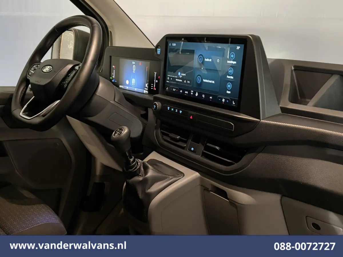2.0 TDCI 136pk L1H1 Euro6 Airco | Camera | Navigatie | LED | Apple Carplay | Adaptieve Cruisecontrol Android Auto, Verwarmde voorruit, Stoelverwarming, Parkeersensoren, Bijrijdersbank, 2590k