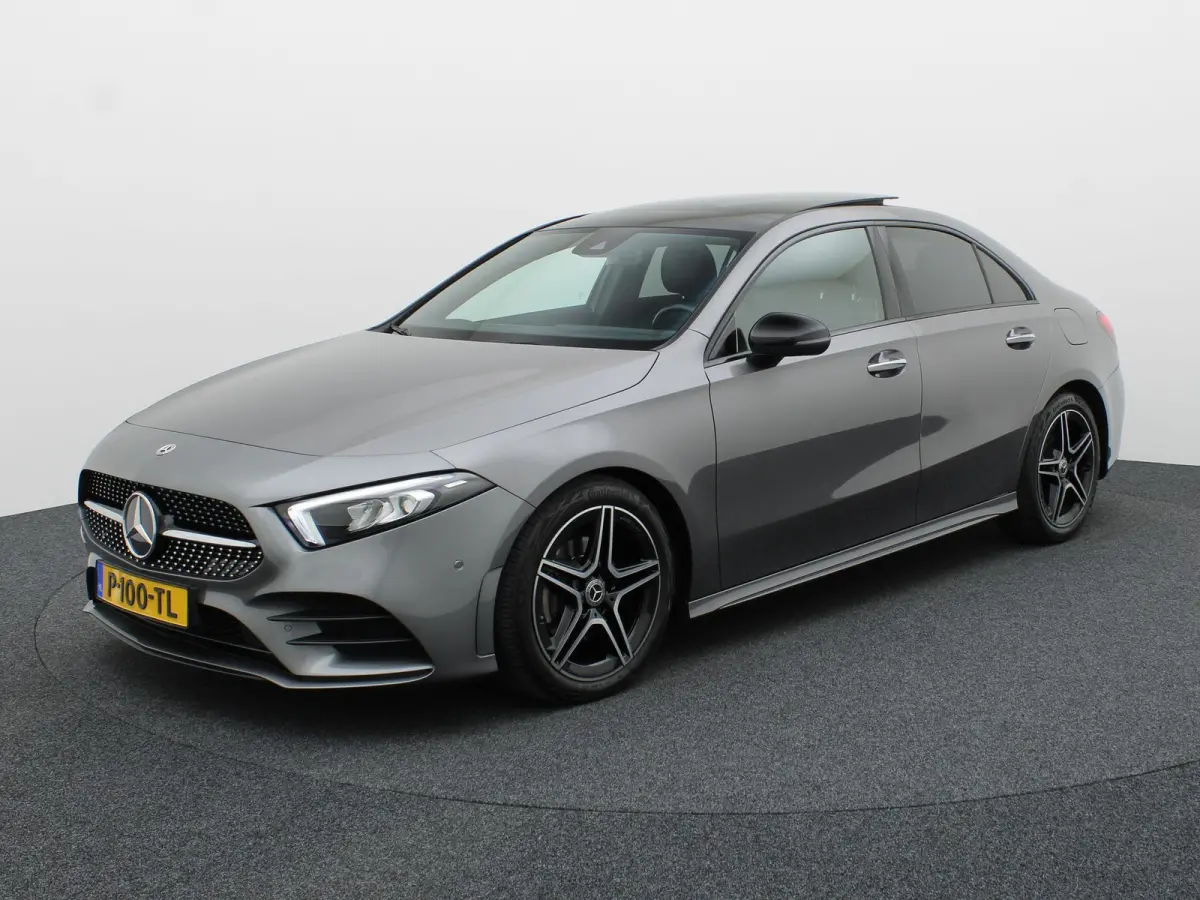 180 AMG Line | Panodak | Camera | Sfeer | Keyless | Prijs Rijklaar!!